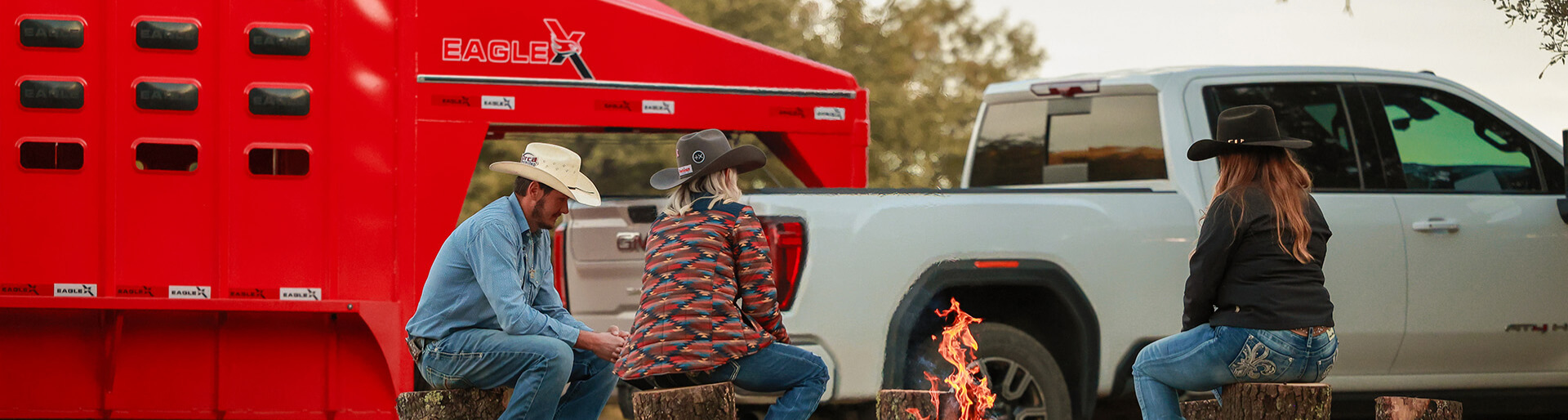 Contact Best USA Livestock Trailer Manufacturer - Eagle X Trailers